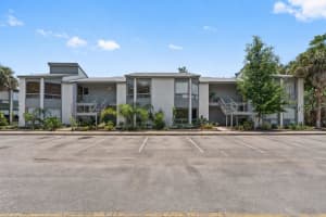 4310 LAKEWAY DRIVE, ORLANDO, FL 32839 - MLS#MFRO6410794
