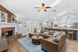 4513 WOODLANDS VILLAGE DRIVE, ORLANDO, FL 32835 - MLS#MFRO6410849