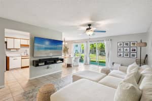 2258 COACH HOUSE BOULEVARD, ORLANDO, FL 32812 - MLS#MFRO6410882