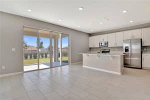 560 SUMMIT RIVER DRIVE, APOPKA, FL 32712 - MLS#MFRO6410938