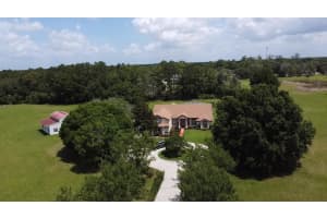 31405 Bear Pond Dr, SORRENTO