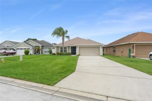 4111 ISLAND LAKES DRIVE, WINTER HAVEN, FL 33881 - MLS#MFRO6411190