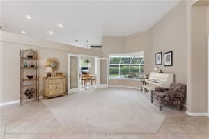 3823 WINDING LAKE CIRCLE, ORLANDO, FL 32835 - MLS#MFRO6411193