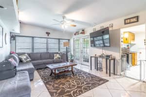 743 ALFRED DRIVE, ORLANDO, FL 32810 - MLS#MFRO6411196