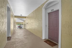 586 BRANTLEY TERRACE WAY, ALTAMONTE SPRINGS, FL 32714 - MLS#MFRO6411202
