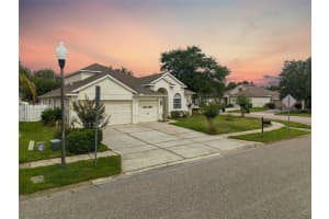 2066 GLORIA OAK COURT, ORLANDO, FL 32820 - MLS#MFRO6411483