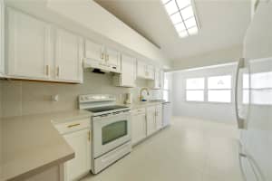 9064 91ST CIRCLE, OCALA, FL 34481 - MLS#MFRO6411627