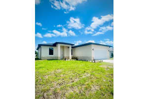 117 13TH STREET, CAPE CORAL, FL 33993 - MLS#MFRO6411730