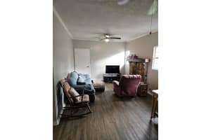 220 DIXIE HIGHWAY, AUBURNDALE, FL 33823 - MLS#MFRO6411759