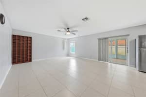 10048 IAN STREET, ORLANDO, FL 32825 - MLS#MFRO6411783