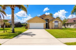 7952 Heritage Entrance Blvd, KISSIMMEE