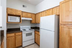 3344 CORONA VILLAGE WAY, ORLANDO, FL 32835 - MLS#MFRO6411855
