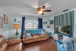 2107 HIGH POINT AVE SW, WINTER HAVEN, FL 33880 - MLS#MFRO6411867