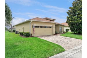 5312 NICKLAUS DRIVE, WINTER HAVEN, FL 33884 - MLS#MFRO6411968