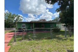 4055 FERROW STREET, ORLANDO, FL 32811 - MLS#MFRO6411995
