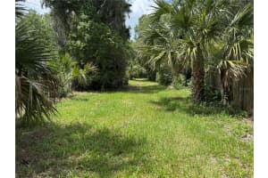 308 BLUE LAKE AVENUE, DELAND, FL 32724 - MLS#MFRO6412186
