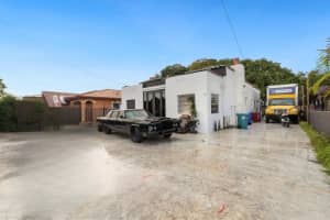 1829 5TH, MIAMI, FL 33125 - MLS#MFRO6412208
