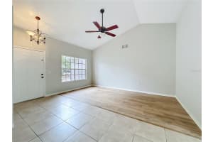 925 OLD MAIL LANE, SANFORD, FL 32773 - MLS#MFRO6412247