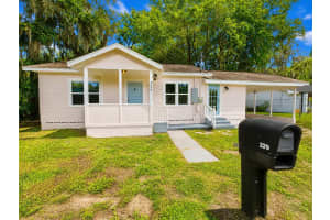 329 OSCEOLA STREET, DELAND, FL 32724 - MLS#MFRO6412249