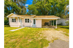 329 OSCEOLA STREET, DELAND, FL 32724 - MLS#MFRO6412249