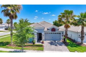 1401 CLUBMAN DRIVE, DAVENPORT, FL 33896 - MLS#MFRO6412299