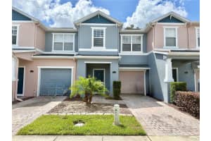 823 PINE POINTE LN, ORLANDO, FL 32828 - MLS#MFRO6412459