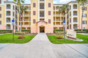 8815 Worldquest Blvd #2403, ORLANDO