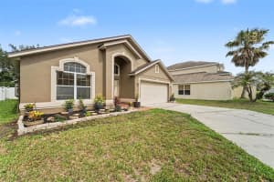 8376 LAKE AMHURST TRAIL, ORLANDO, FL 32829 - MLS#MFRO6412653