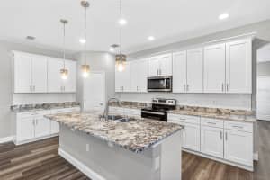 801 PECAN AVENUE, SANFORD, FL 32771 - MLS#MFRO6412730