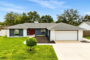 421 Bridle Path, CASSELBERRY