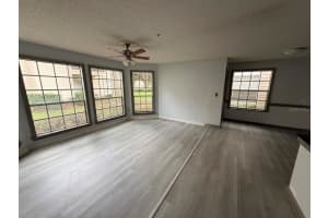 696 YOUNGSTOWN PARKWAY, ALTAMONTE SPRINGS, FL 32714 - MLS#MFRO6412796