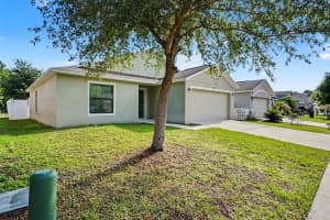 1826 WALLACE MANOR LANE, WINTER HAVEN, FL 33880 - MLS#MFRO6412836