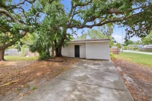6726 DAUPHIN AVENUE, TAMPA, FL 33611 - MLS#MFRO6412872