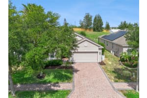 457 BRIDGEFORD CROSSING BOULEVARD, DAVENPORT, FL 33837 - MLS#MFRO6412875