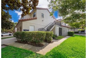 520 VIA VERONA LANE, ALTAMONTE SPRINGS, FL 32714 - MLS#MFRO6412884