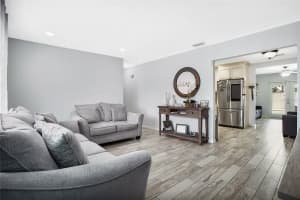 614 SIDNEY CIRCLE, WINTER HAVEN, FL 33880 - MLS#MFRO6413011