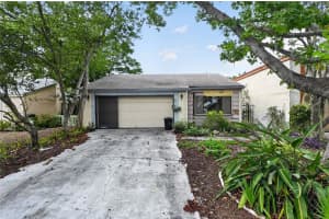 12521 Merry Ln, HUDSON 12521 Merry Ln, HUDSON