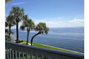 4858 COQUINA KEY DRIVE, ST PETERSBURG, FL 33705 - MLS#MFRO6413293