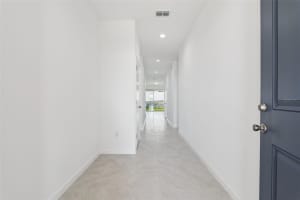 3712 WATERCLIFF CIRCLE, GRAND ISLAND, FL 32735 - MLS#MFRO6413318