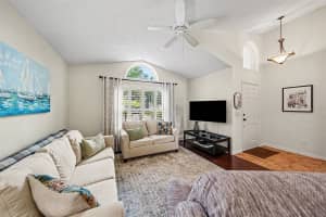 2936 MOORCROFT CT, ORLANDO, FL 32817 - MLS#MFRO6413385