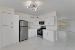 4328 EDGEWATER DRIVE, ORLANDO, FL 32804 - MLS#MFRO6413478