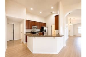 2351 Holly Pine Cir, ORLANDO