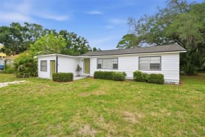 2817 HAWTHORNE STREET, SARASOTA, FL 34239 - MLS#MFRO6413863