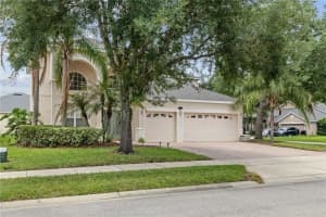 212 Kays Landing Dr, SANFORD