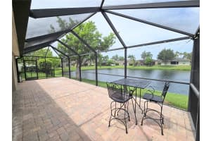 302 SAN LORENZO COURT, BRADENTON, FL 34208 - MLS#MFRO6414047
