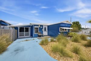 6621 Kansas St, BRADENTON