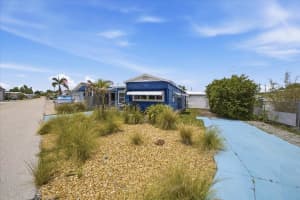 6621 KANSAS STREET, BRADENTON, FL 34207 - MLS#MFRO6414051