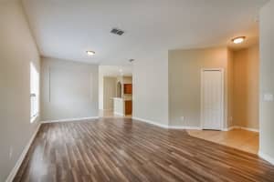 1221 LONGVILLE CIRCLE, TAVARES, FL 32778 - MLS#MFRO6414120