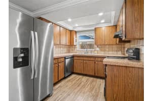 2111 FAIRFIELD AVENUE, SARASOTA, FL 34232 - MLS#MFRO6414126