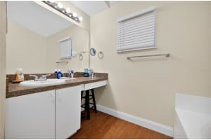953 GASCONY COURT, KISSIMMEE, FL 34759 - MLS#MFRO6414307